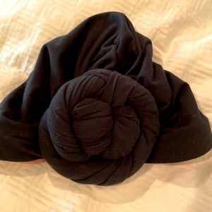 Black head wrap with front knot